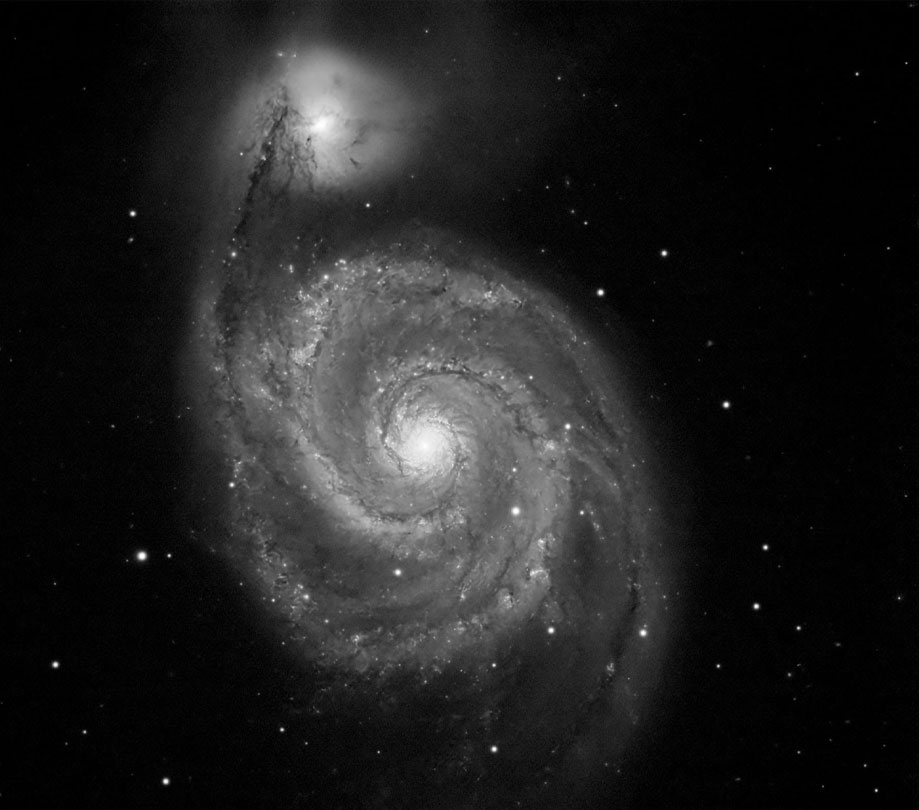 Lucky Imaging technique captures M51 in vivid detail