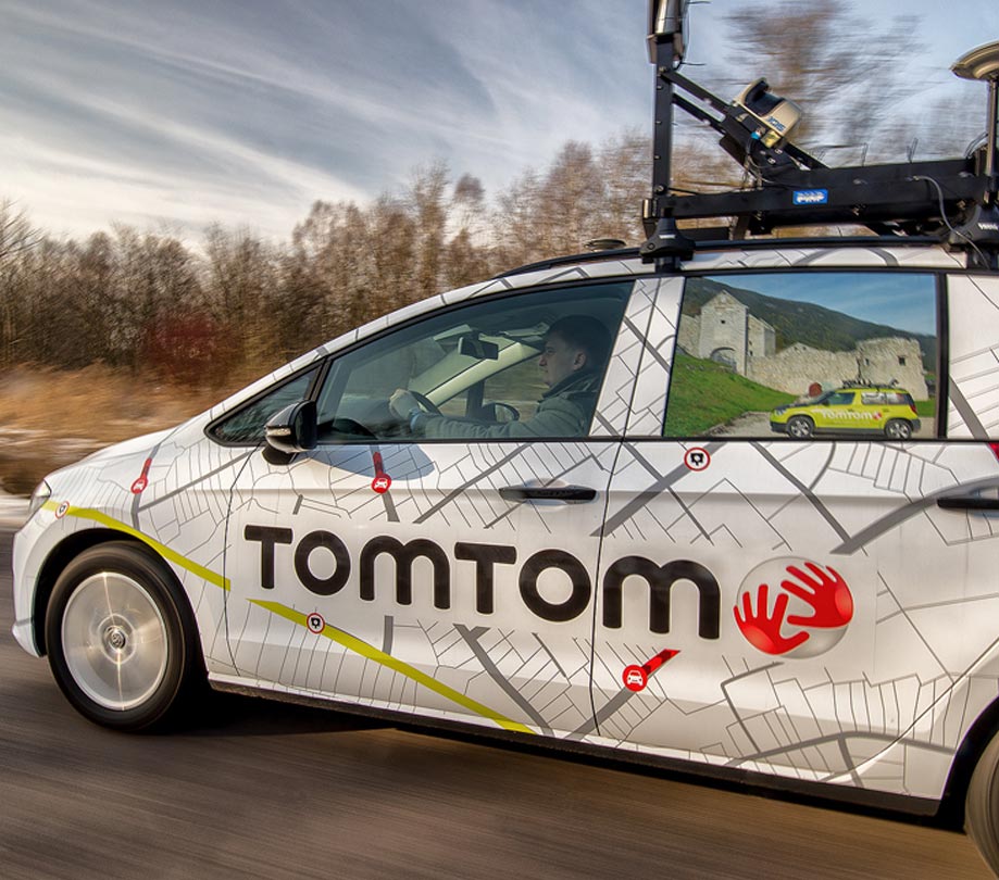 Free-mobile-maps-and-traffic-tiles-for-developers-from-new-TomTom-SDK