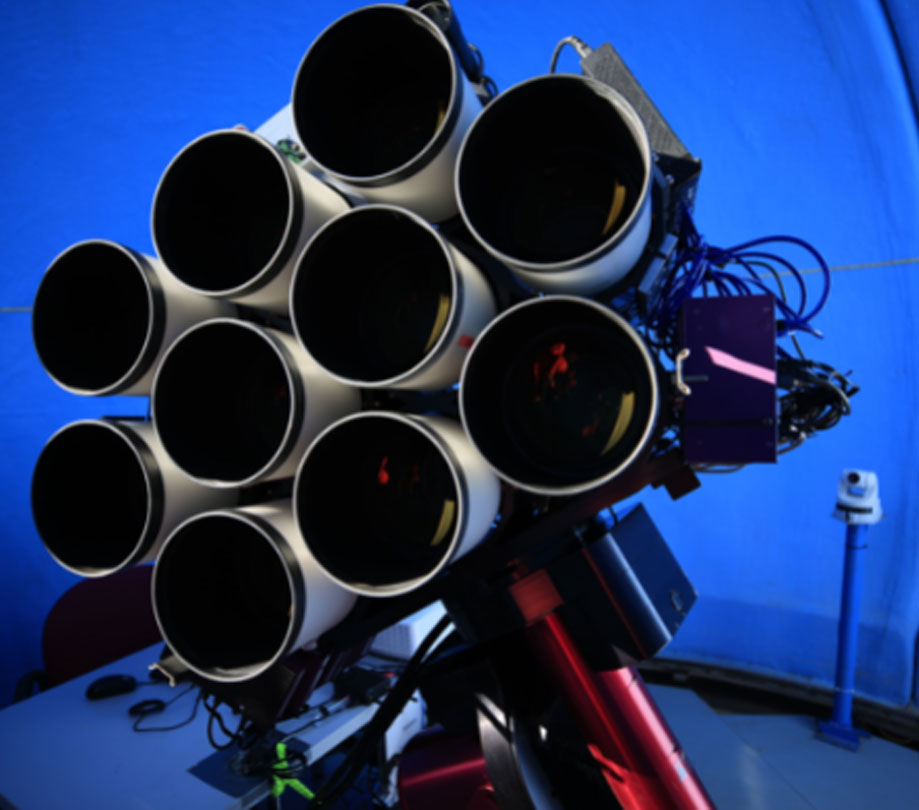 Daytime astrophotography from Macquarie Huntsman Telescope