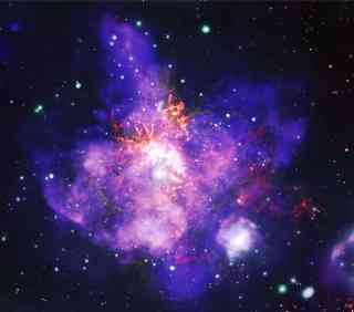 30-Doradus-shines-in-NASAs-deepest-X-ray-image-yet