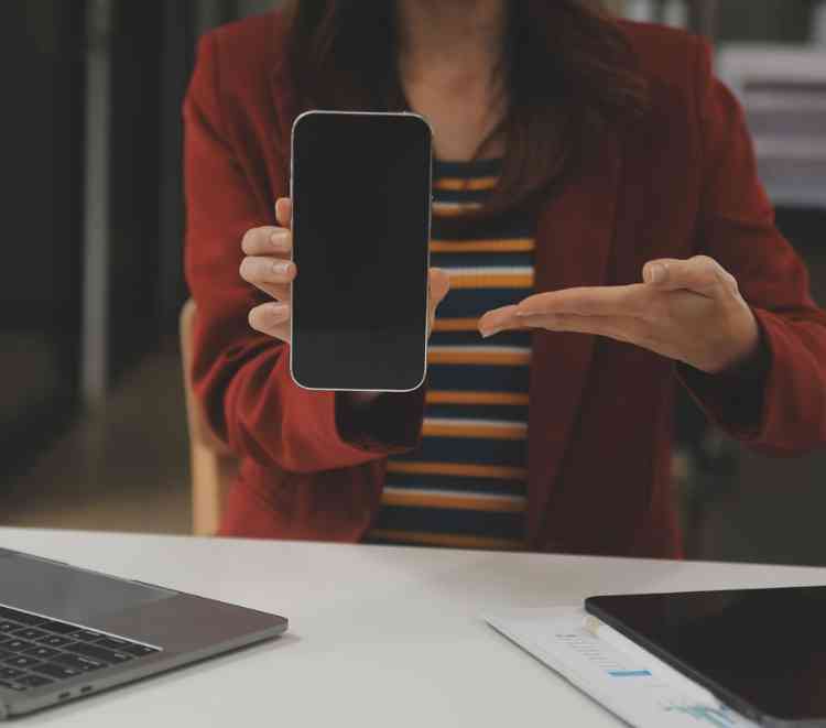 Apple iOS regains a lead in North America