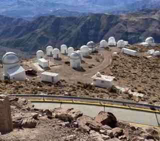 The-astronomical-observatories-in-Chile