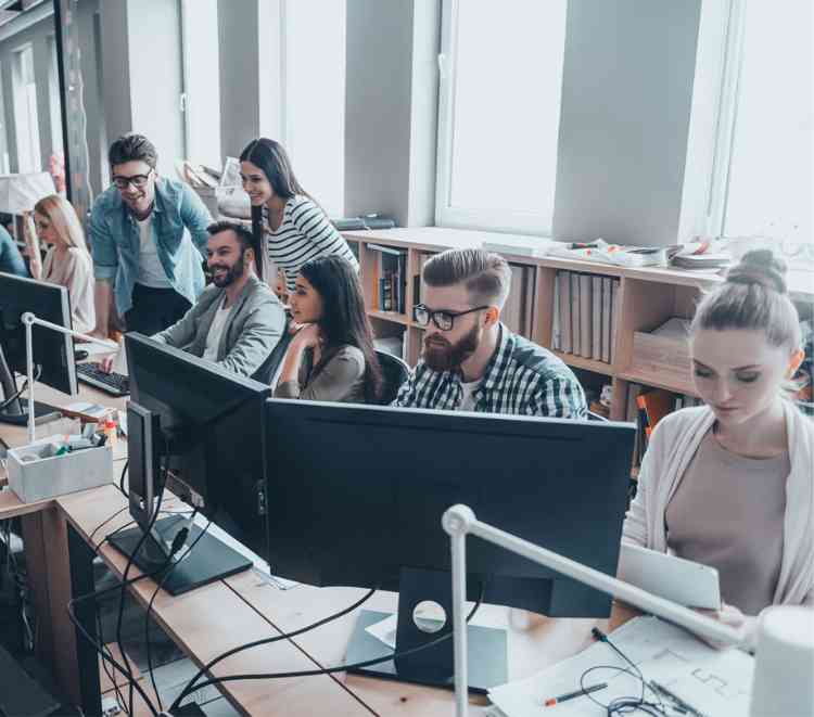 Comparing IT operations and IT service teams