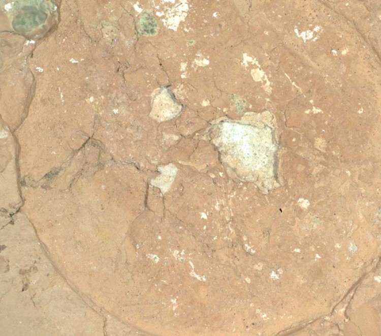 Discovery of green-spotted red rocks at serpentine rapids