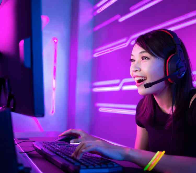 Female Esports initiative from Challengermode