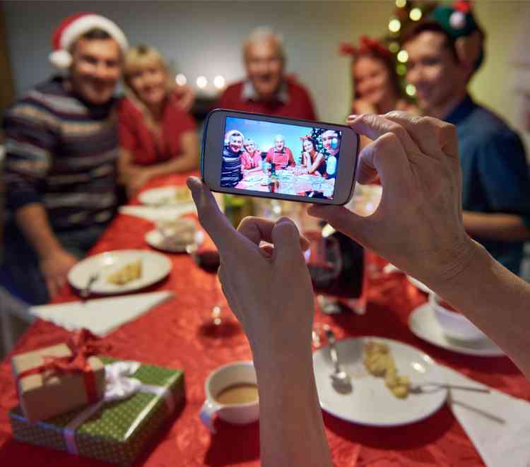 Holiday marketing strategies 2018 from Helpshift