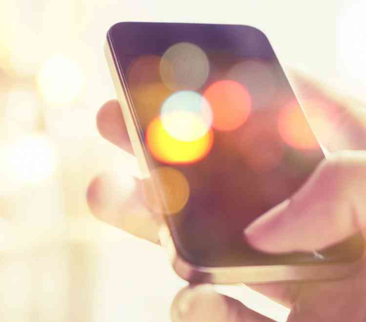 Global smartphone shipments make huge leap in 2024