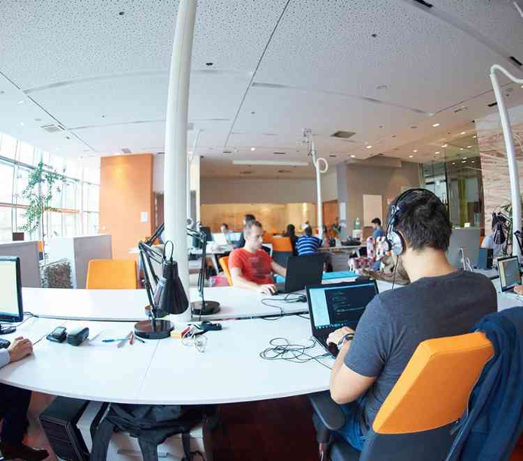 Using GraphQL for building internal apps quickly