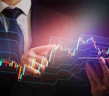 Huawei and Samsung see drop in market shares