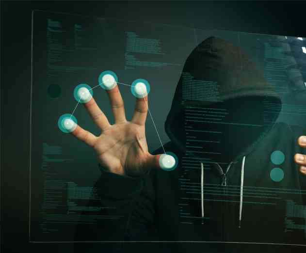 Why There Is a Huge Gap Between IT and Security Professionals