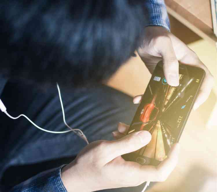 Mobile action genre games revenue increases