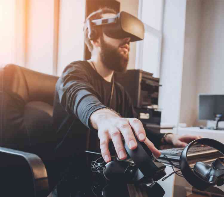 Redditors mixed reactions on Apple Vision Pro