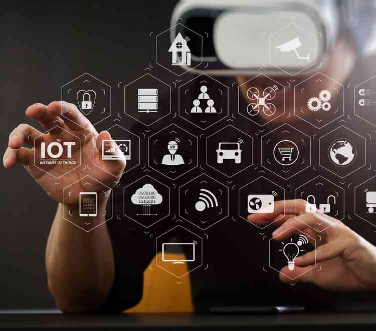 Sandwich Board Development Kit now available from Tuya Smart