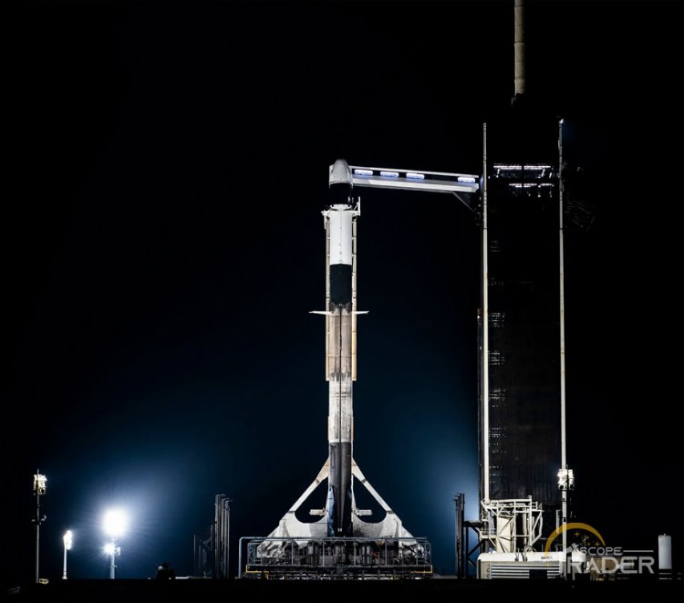 SpaceX heads to ISS with 3 tons of cargo