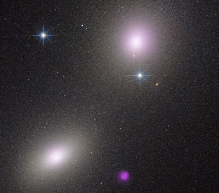 Star eating black hole spotted by Hubble and Chandra