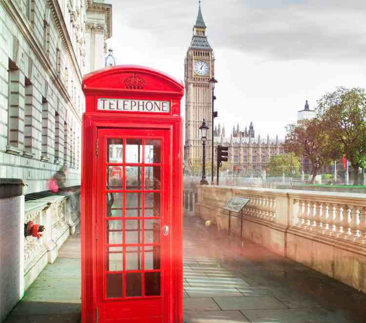 UK parliamentary report says Facebook should be regulated