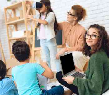 Unicorn Academy AR education platform from STTE