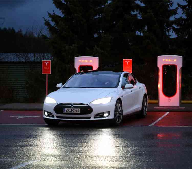 Why an App is Teslas CX weapon