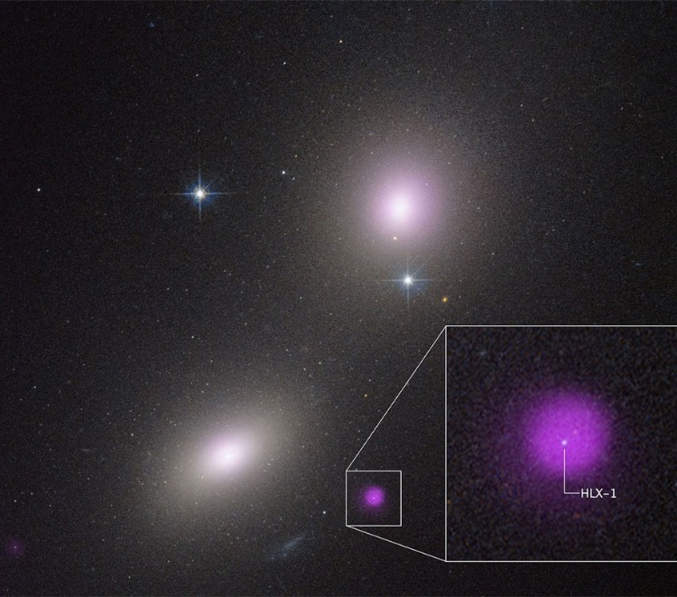 A Hubble Space Telescope image of a pair of galaxies NGC 6099 and NGC 6098