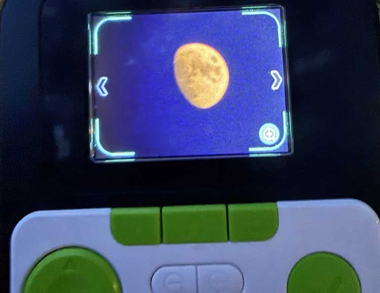 Actual look at the gallery view in the leapforg magic adventures telescope