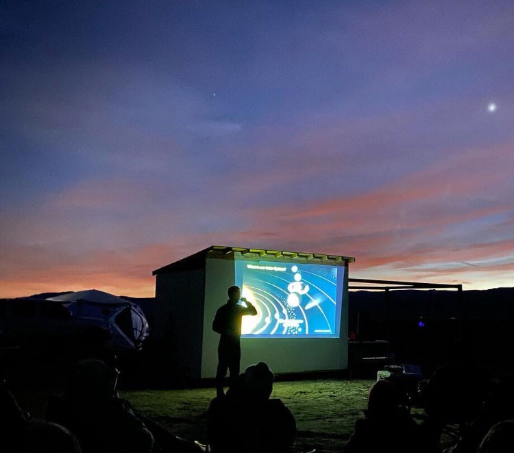 Astronomy lectures by Dr Cameron Hummels