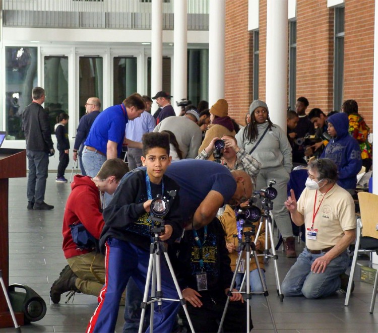 Can I donate used telescopes to the Stellar Dreams initiative