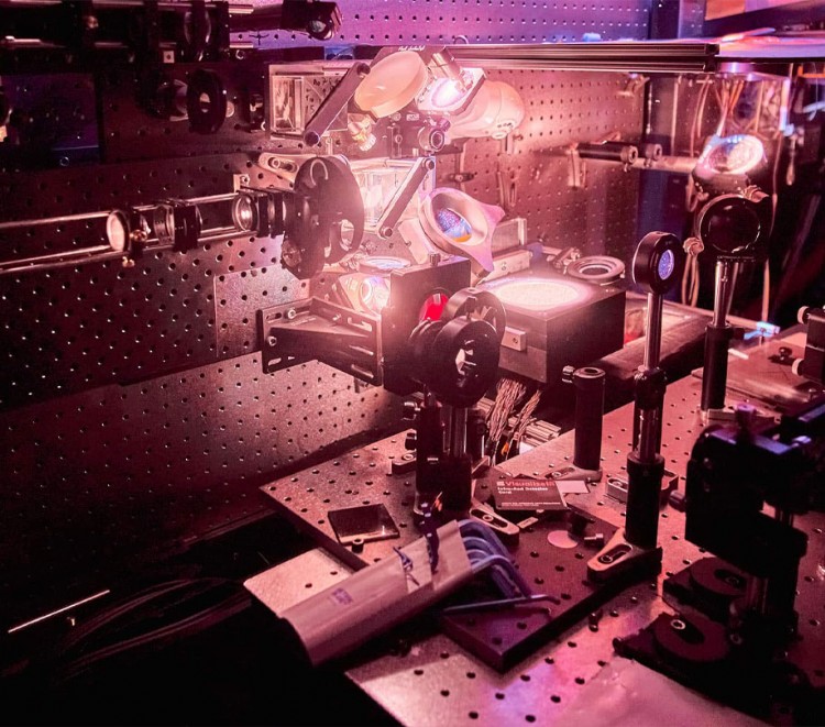 Cona Coronal Adaptive Optics System