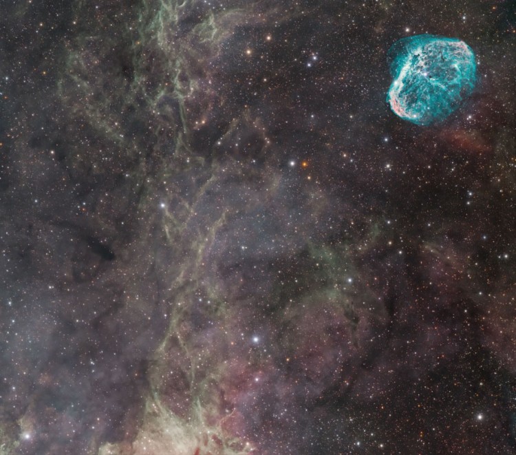 Crescent Nebula zoom in