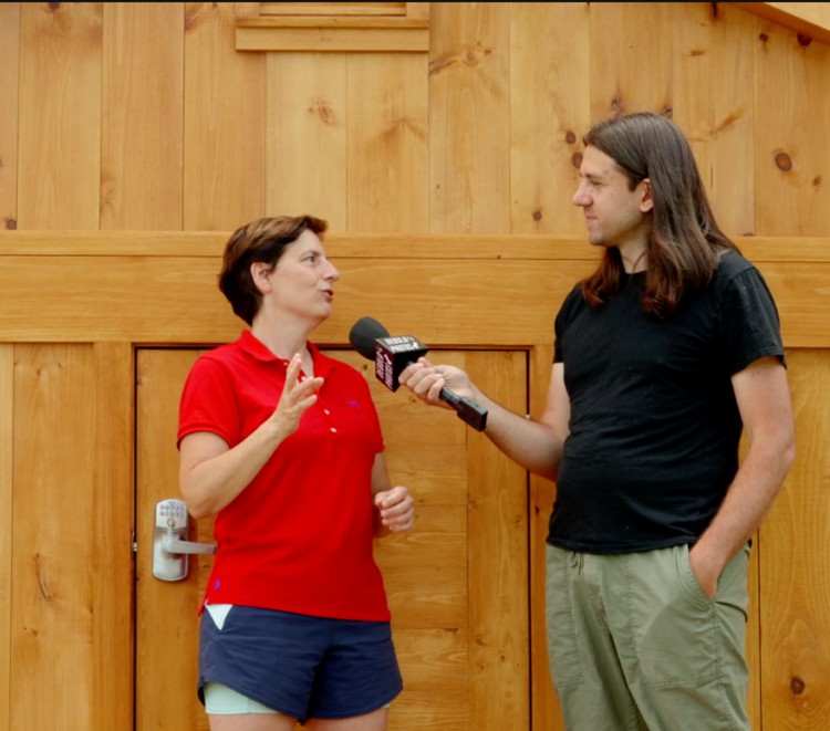 Dr Michele Hernandez Bayliss is an amateur astronomer in Vermont