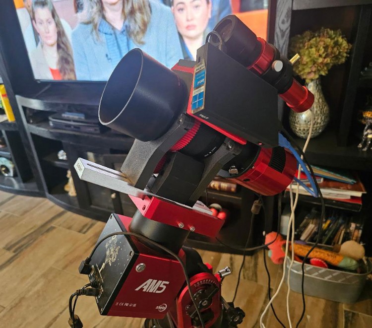 Equipment used to capture Barnards Star Motion