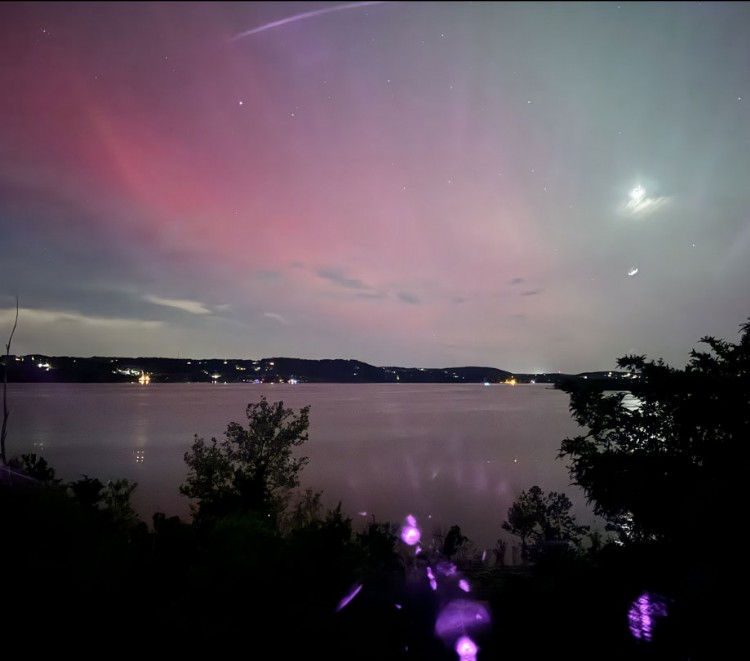 Northern lights aurora in the Ozarks