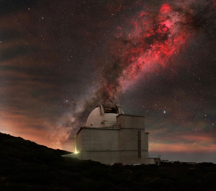 Observations at Night by Jakob Sahner