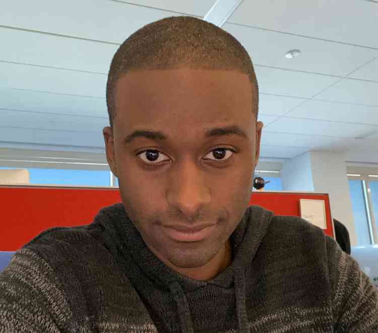 Omavi Walker Headshot