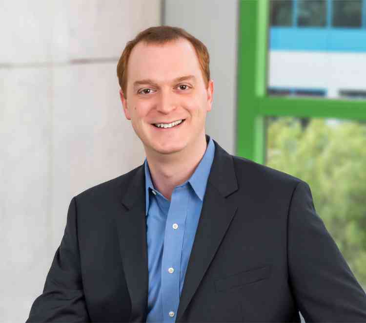 Rob Whiteley headshot