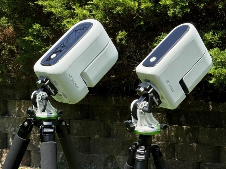 S50 Pro and S30 Pro beside each other in EQ mode ScopeTrader