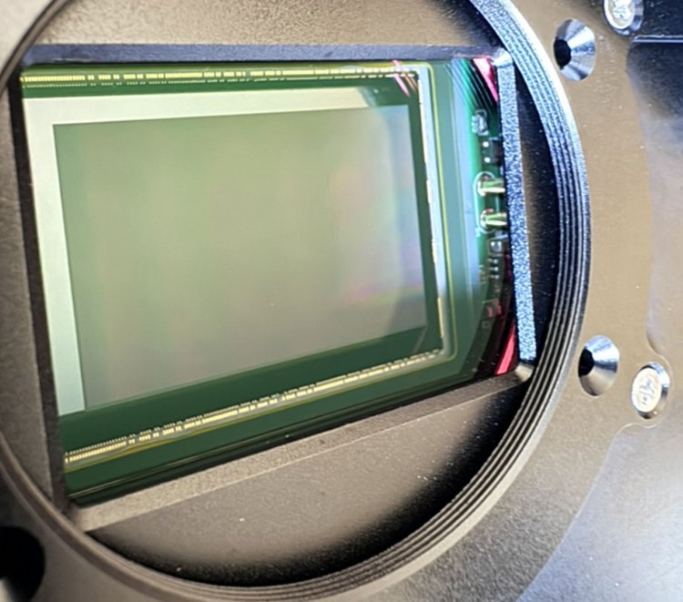 Technical challenges of splitting photons ScopeTrader