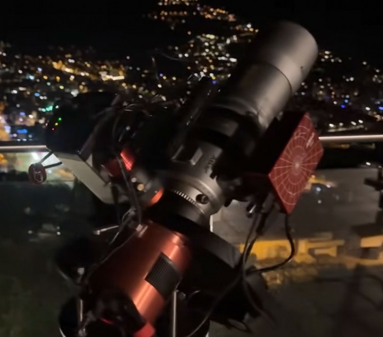 The SQA55 under the stars