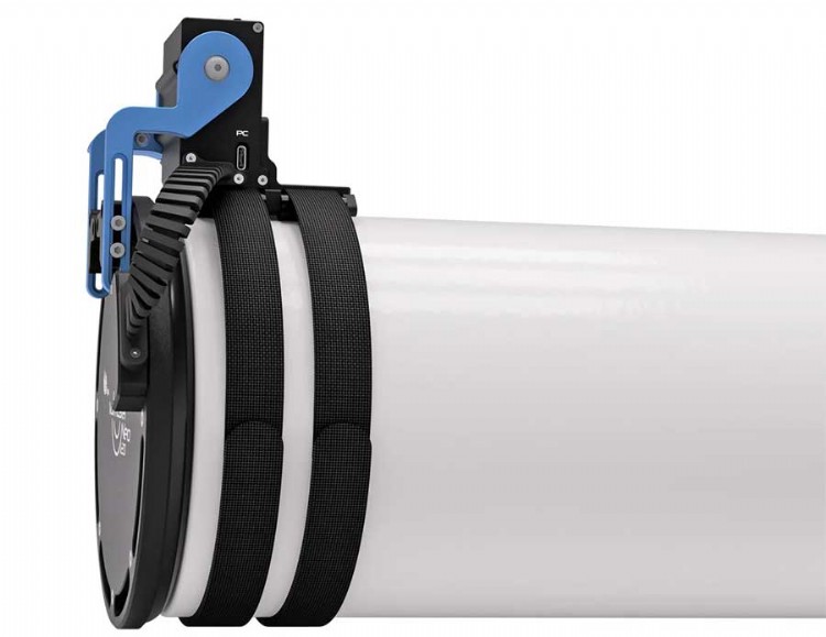 The flat panels usable illuminated circle is 120 mm