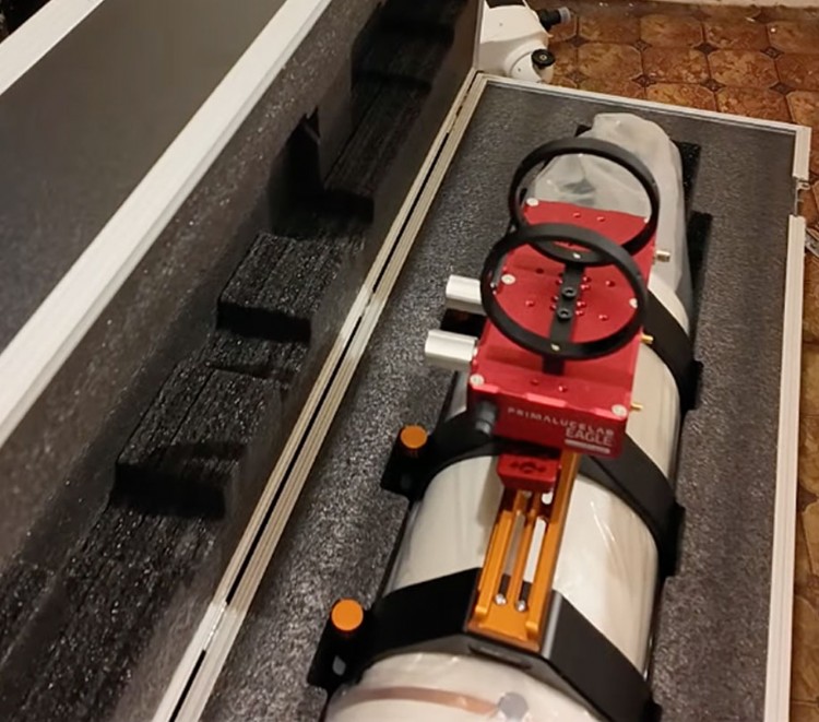 What AstroJohn had to say about the Askar 203 APO telescope