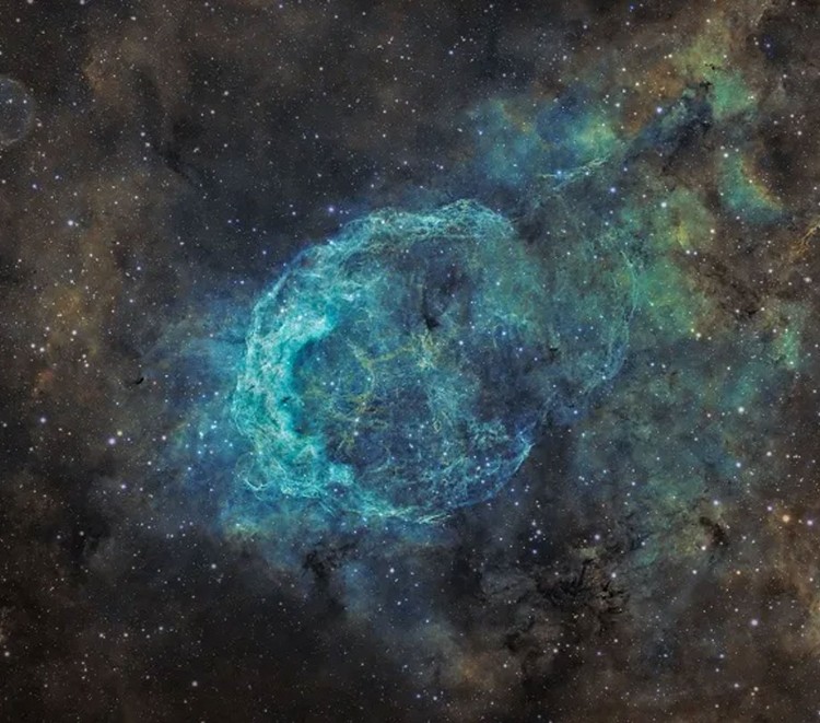 ZA Gerald Carinas Smile NGC3199