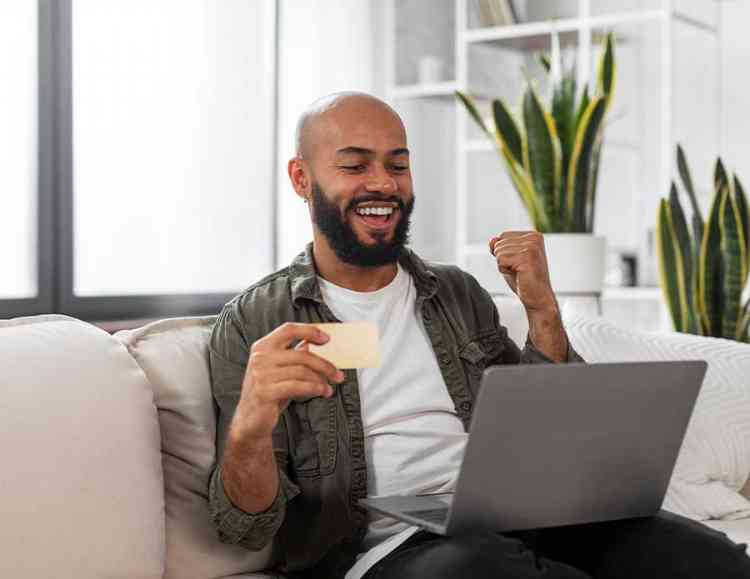 a satisfied moopFi customer after seeing his medical debt negotiated down