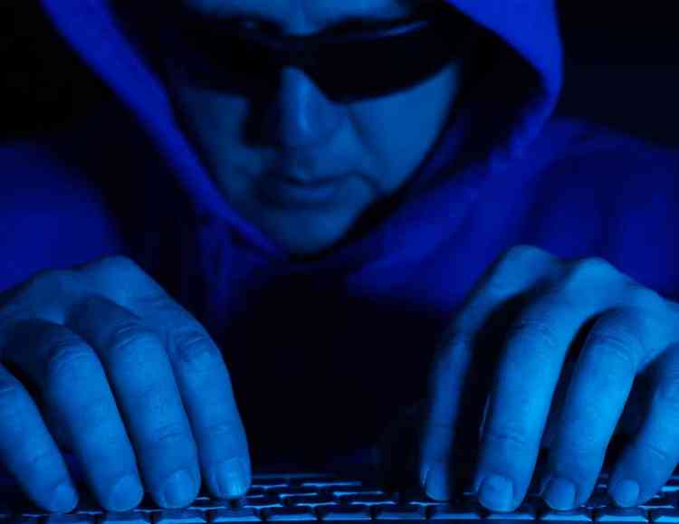 hacker commiting a cyberattack
