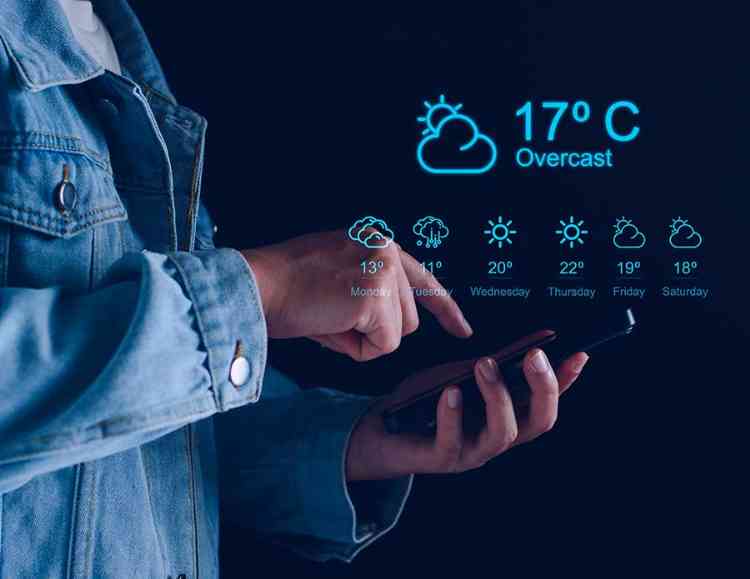 person using chatgpt to get accuweather information